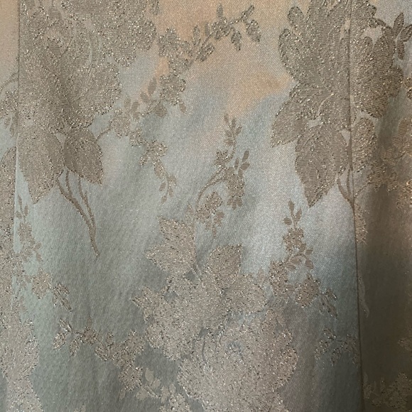 Sliver Dress - Picture 5 of 8